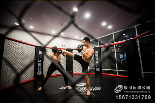 银河运动公园健身